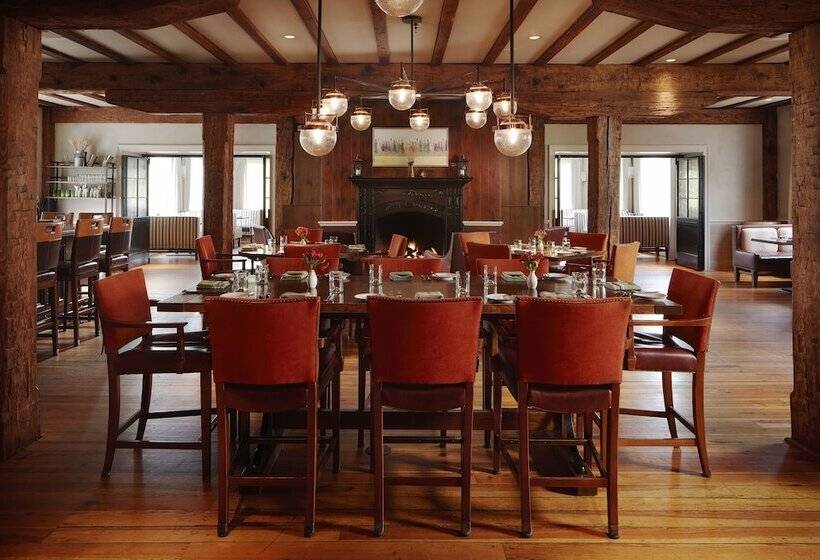 Boar's Head Resort