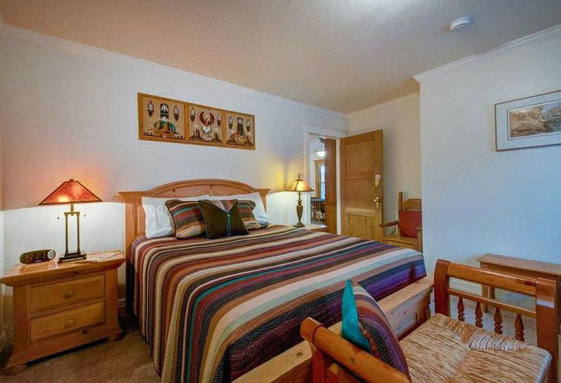 Bowen Motel