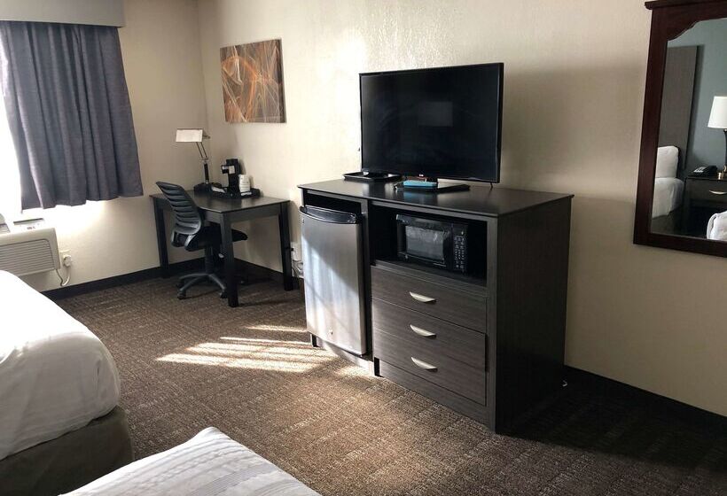 בית מלון כפרי Baymont By Wyndham Chester Il