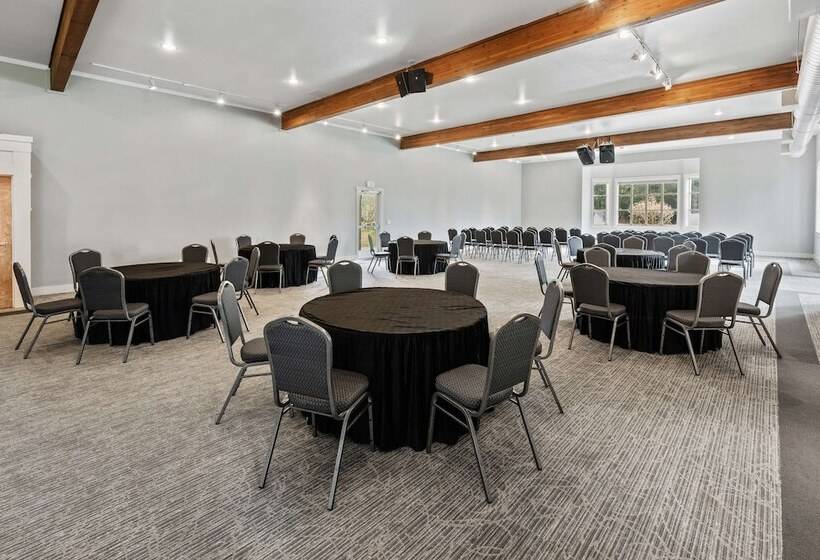 فندق Best Western Wesley Inn & Suites