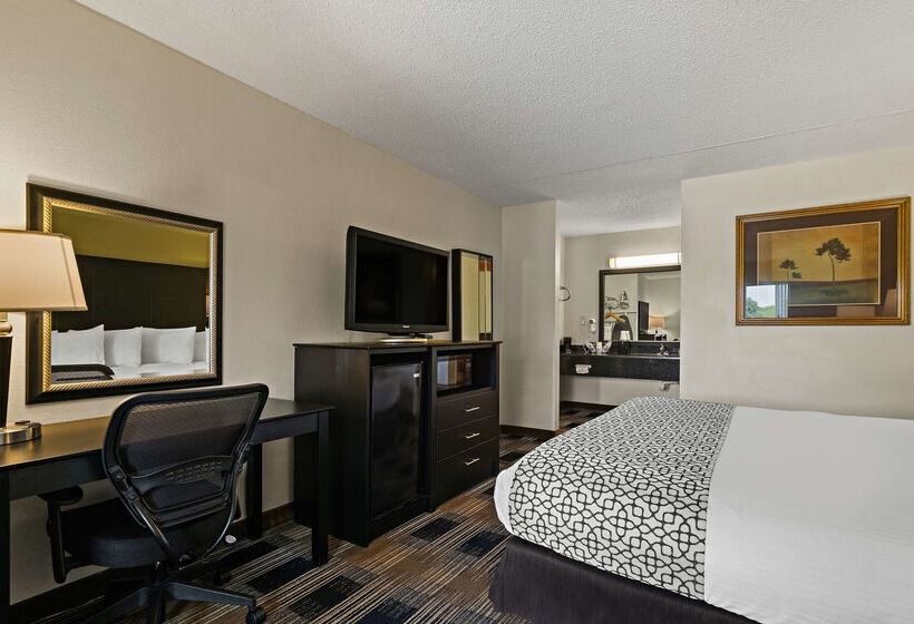هتل Best Western Windsor Suites