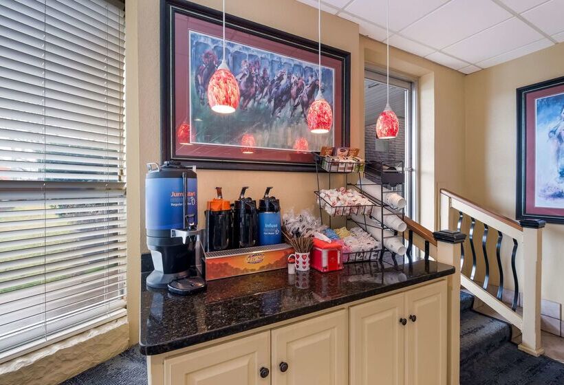 هتل Best Western Winners Circle