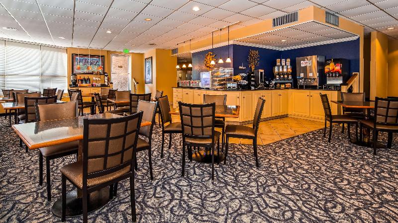 هتل Best Western Winners Circle