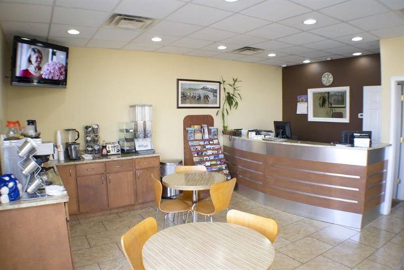 فندق Bluegrass Inn