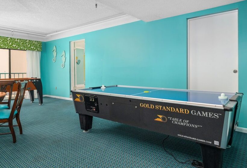 هتل Cayman Suites