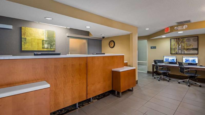 فندق Quality Inn & Suites Southport