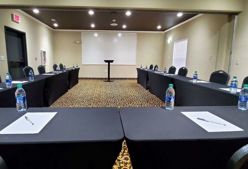 هتل Super 8 By Wyndham High Point/greensboro