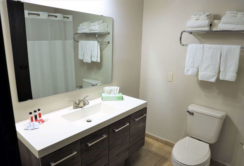 هتل Super 8 By Wyndham High Point/greensboro