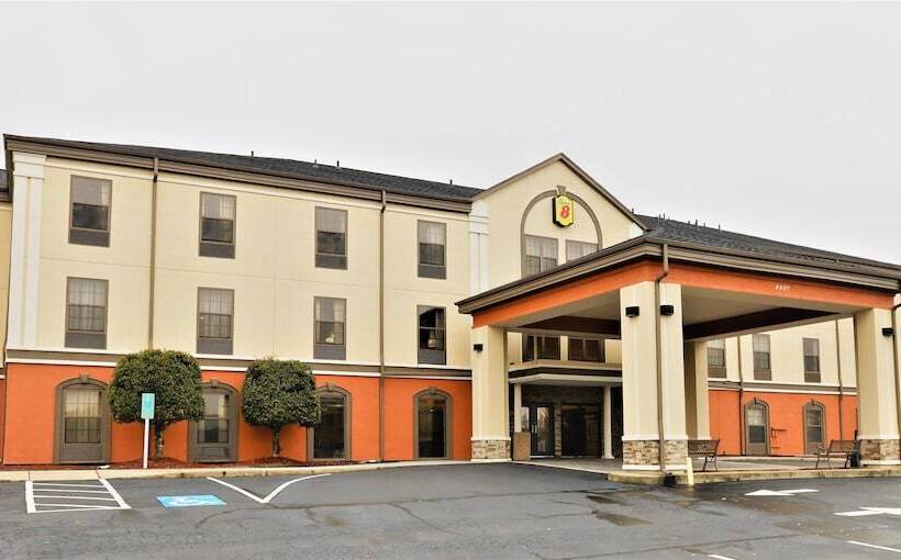 هتل Super 8 By Wyndham High Point/greensboro