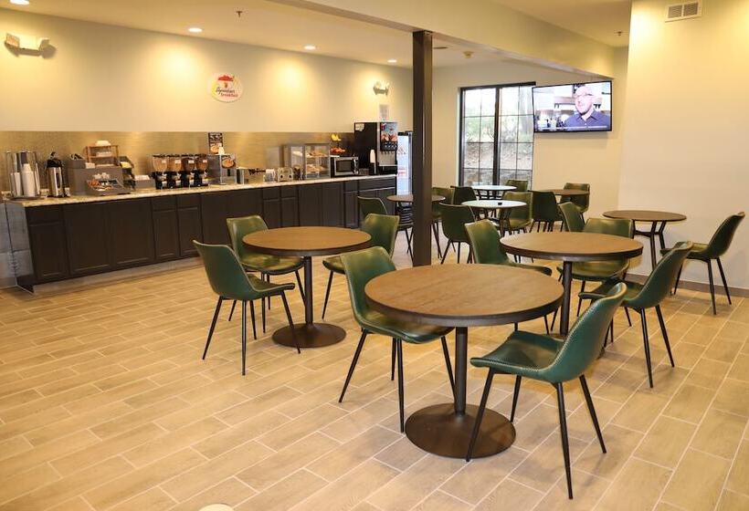 هتل Super 8 By Wyndham High Point/greensboro