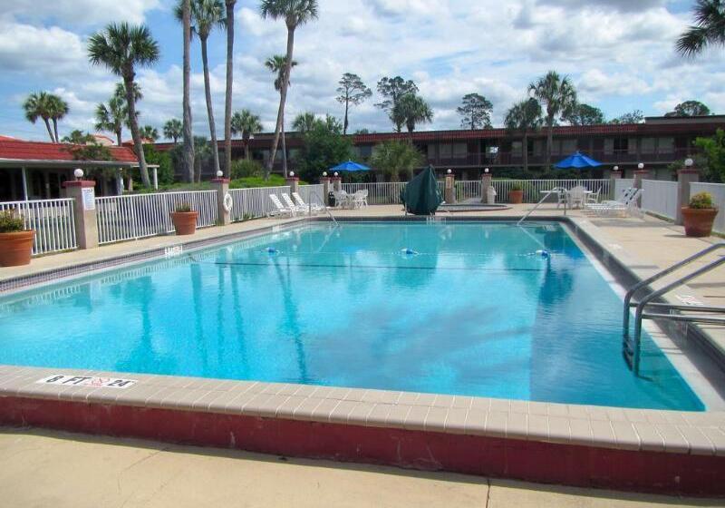 منتجع Motel 6spring Hill, Fl  Weeki Wachee