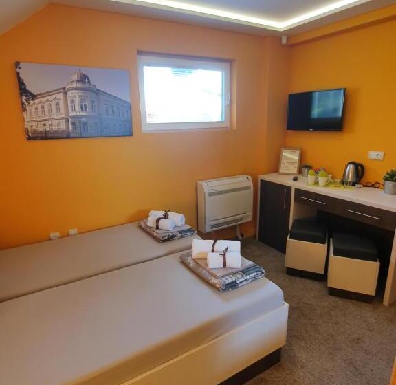 هاستل Oldbrick Pub