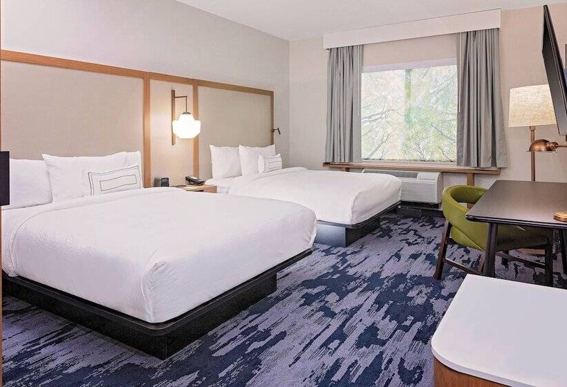 Отель Fairfield Inn & Suites By Marriott Queensbury Glens Falls/lake George