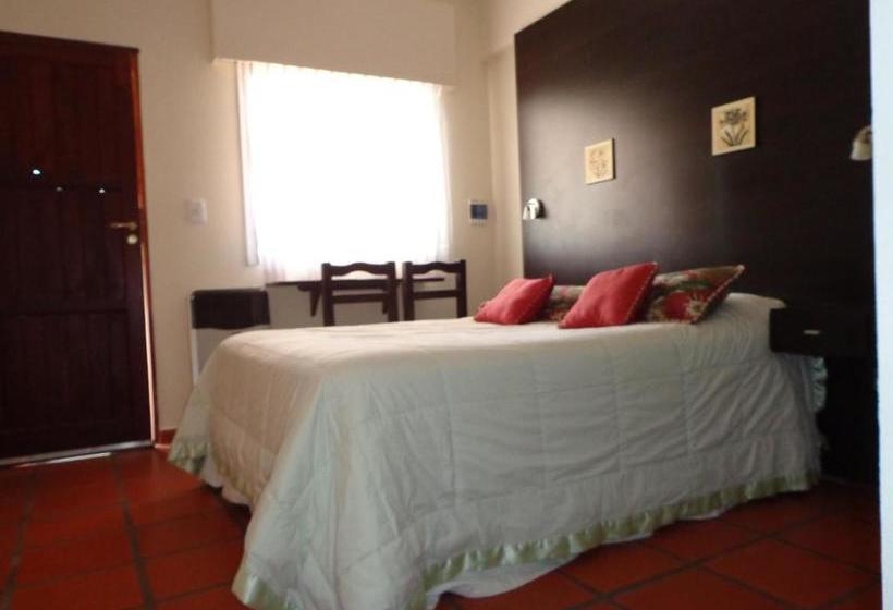 ホテル Las Victorias Apart