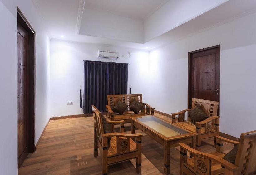 پانسیون Tanjung Lima Villas Labuan Bajo