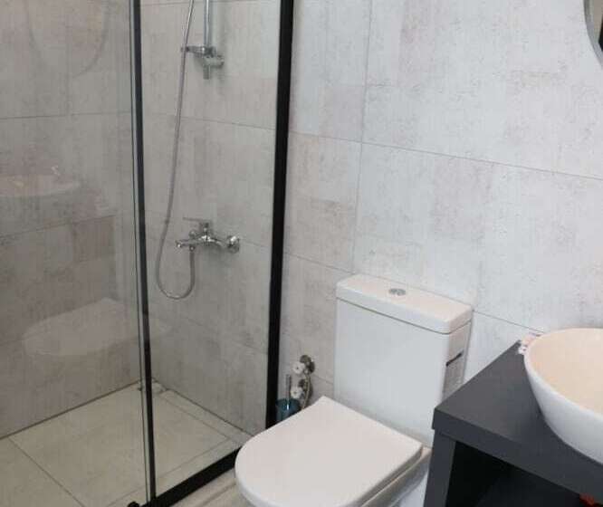 تختخواب و صبحانه Akbük Taş Otel