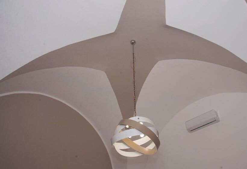 تختخواب و صبحانه La Dimora Di Marco   Exclusive Art Rooms Salento