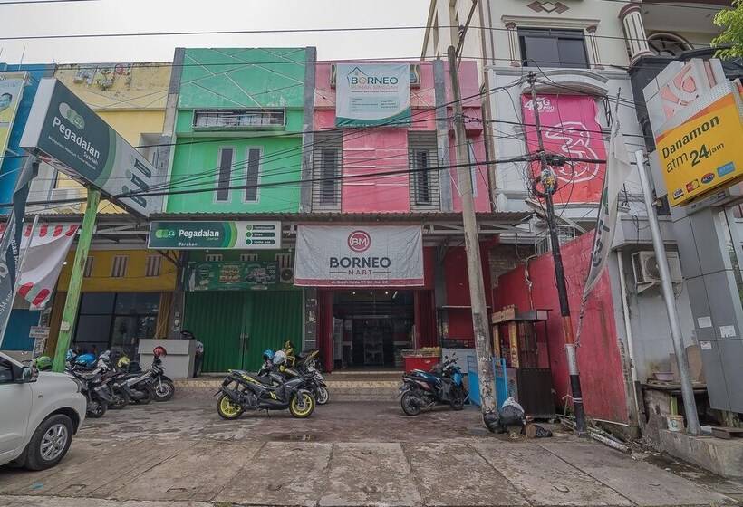 پانسیون Reddoorz Syariah Near Ramayana Mall Tarakan