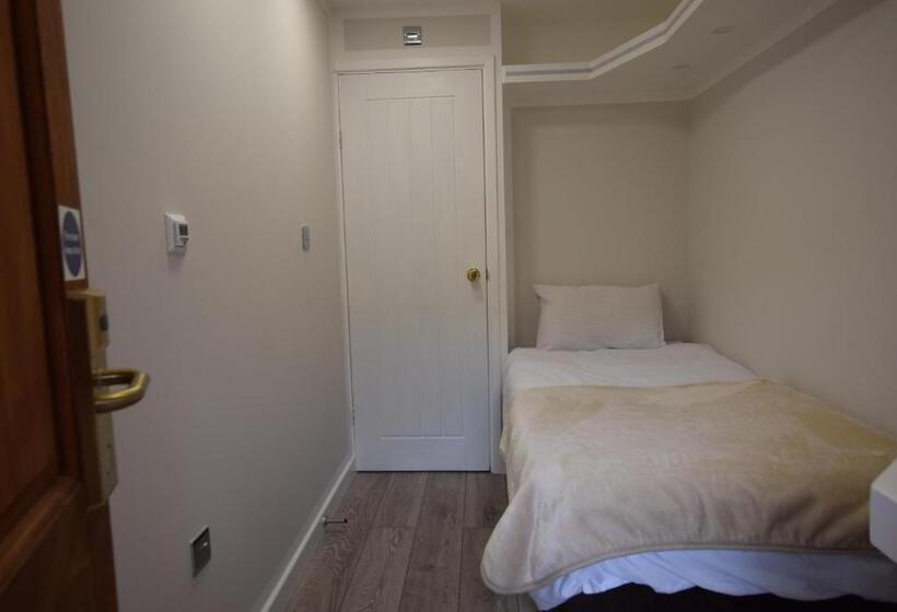 تختخواب و صبحانه The Watling Inn