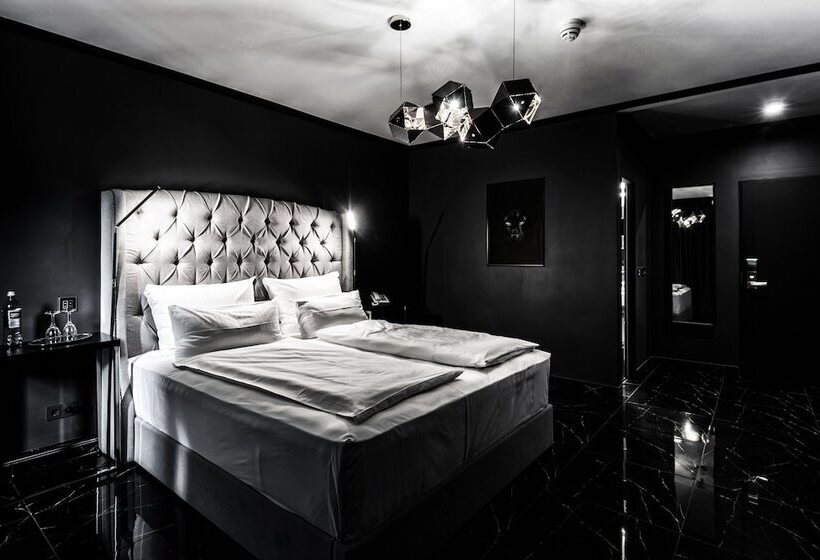 هتل Belmont Classic