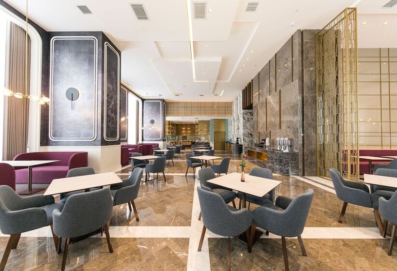 Отель Mercure Xian Qujiang