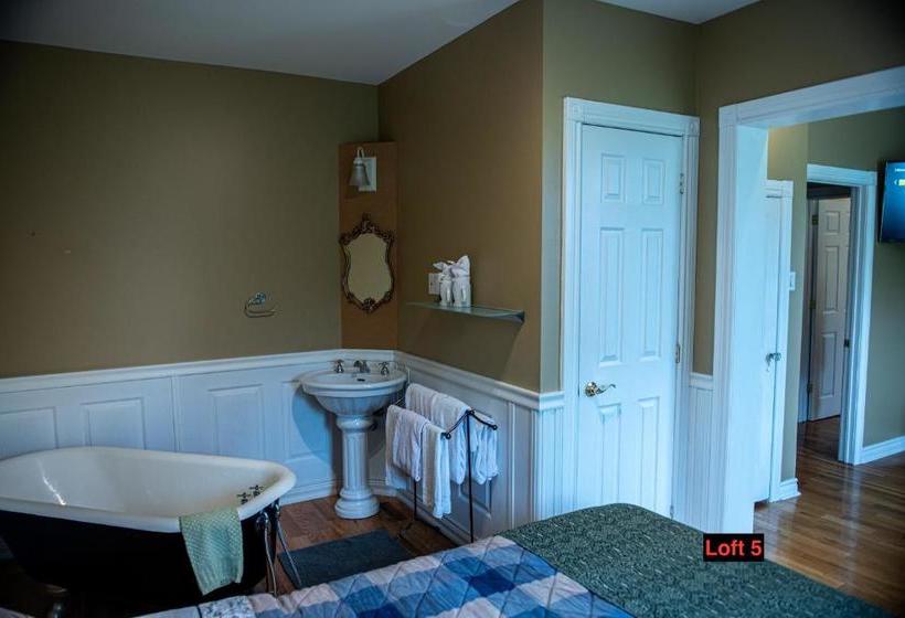 פנסיון Sunpac Lofts