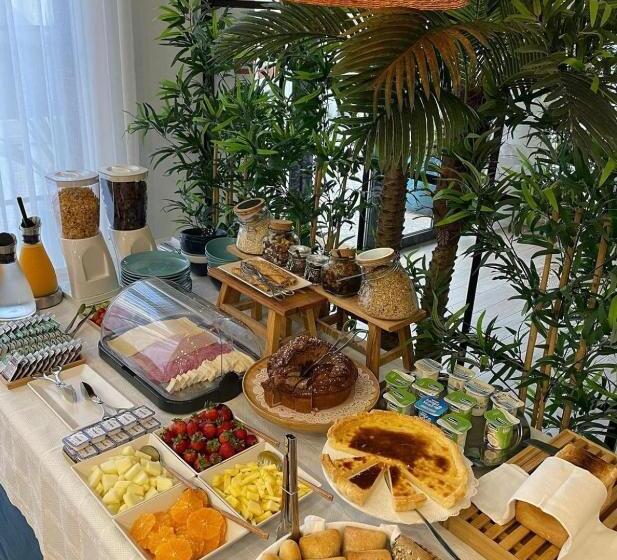 تختخواب و صبحانه Marsuites