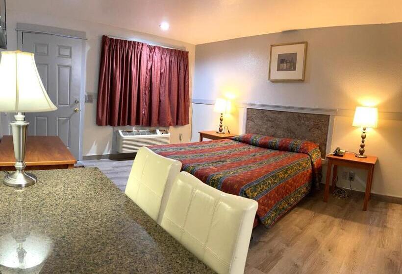Emerald Best Motel