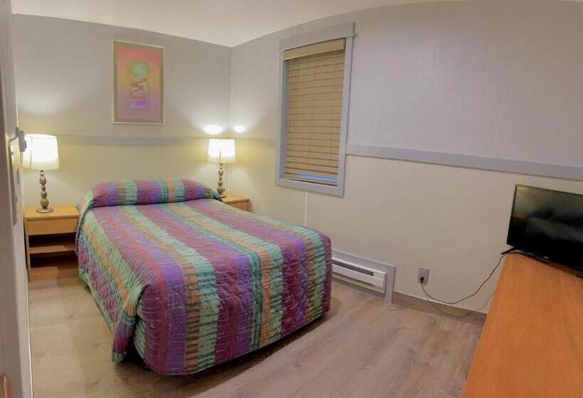 Emerald Best Motel