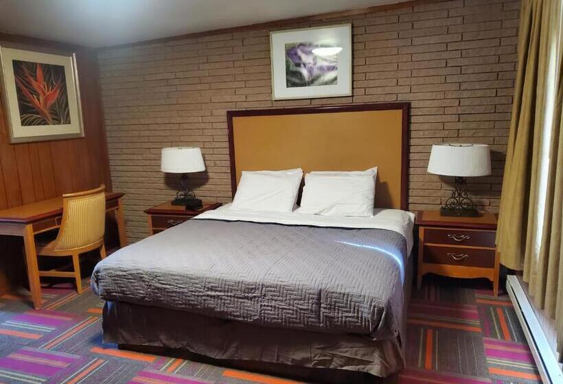 Thunder Bird Motel