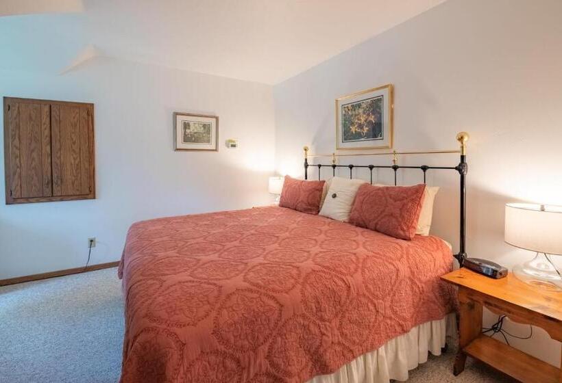 فندق صغير Harbor Guest House