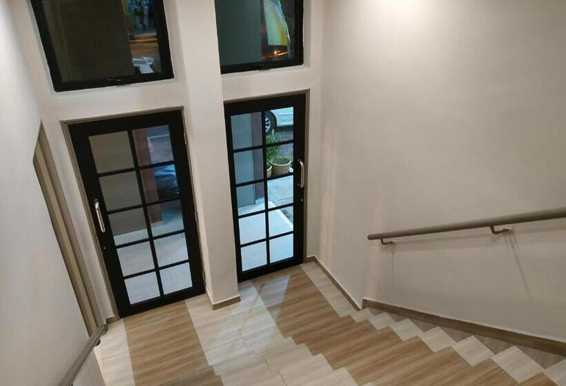 Albergue Lumut