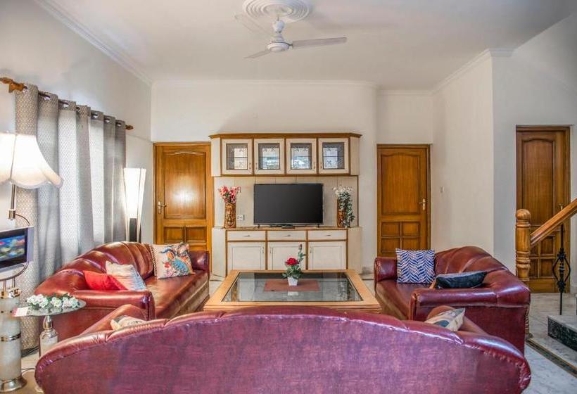 فندق Pine Winds Villa