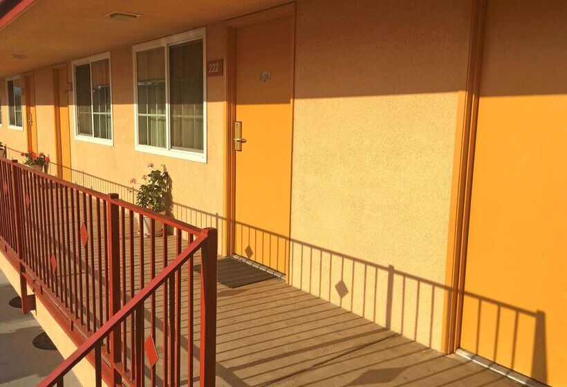 ホテル Americas Best Value Inn Beaumont, Ca