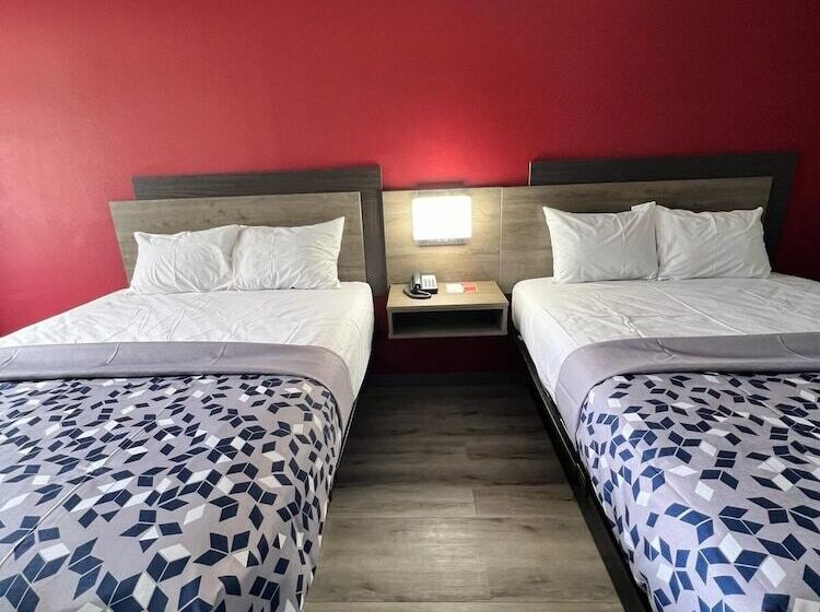 ホテル Econo Lodge Kennett
