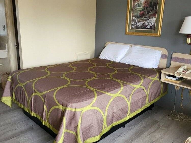 Отель Budget Host Inn Bristol