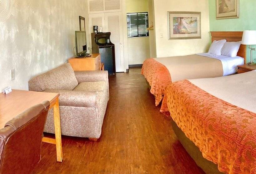 فندق Budget Inn Of Okeechobee