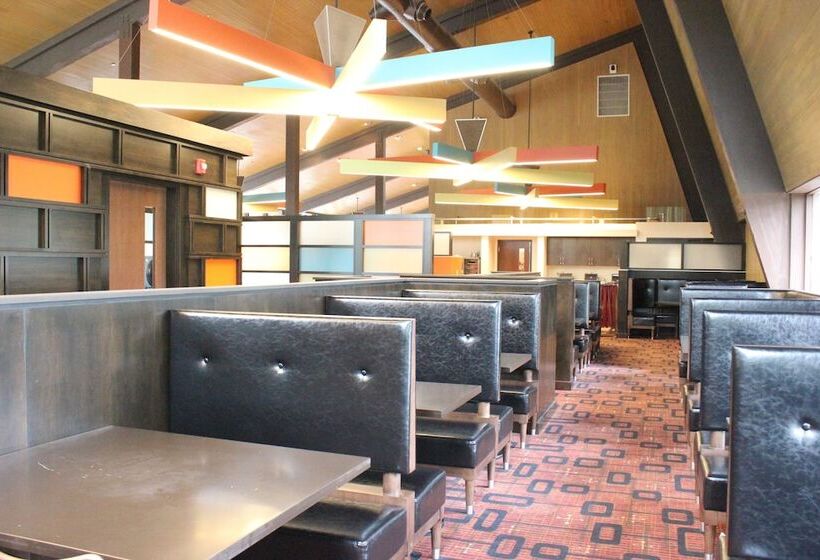 Hotel Canyon Lodge & Cabins Inside The Park