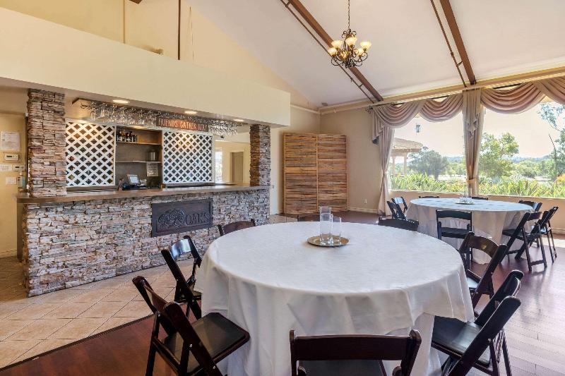 Carlton Oaks Lodge, Ascend Hotel Collection