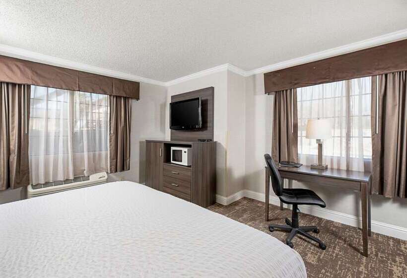 בית מלון כפרי Clarion Inn Silicon Valley
