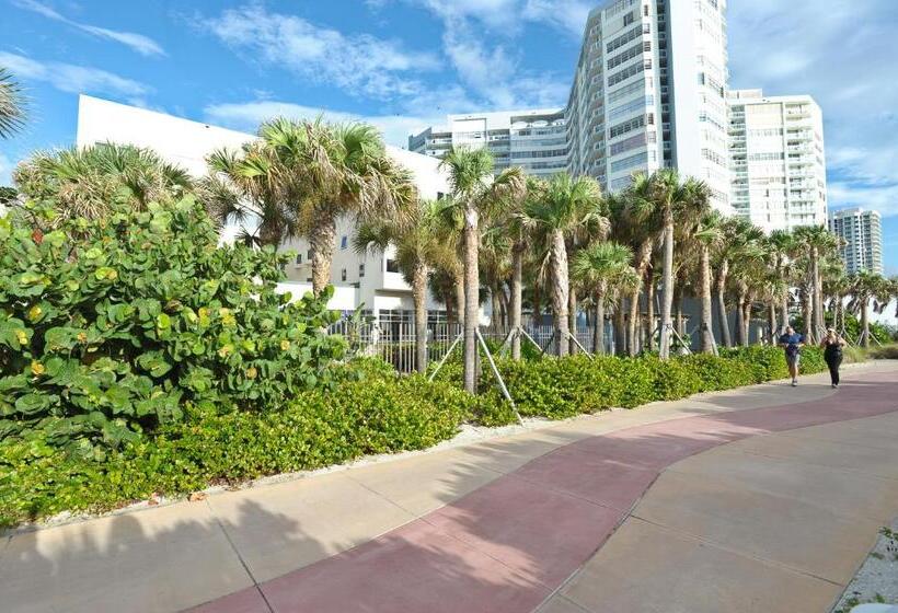 בית מלון כפרי Crystal Beach Suites Miami Oceanfront
