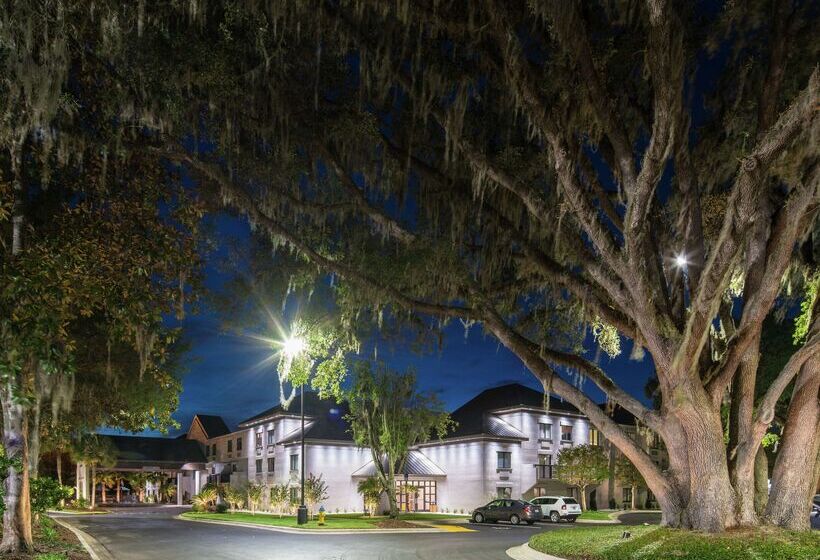 هتل Doubletree By Hilton Gainesville
