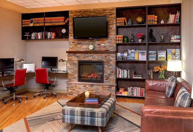 هتل Four Points By Sheraton Kalamazoo