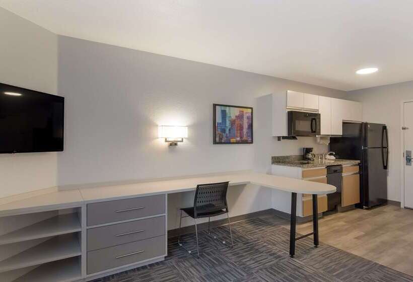 Отель Mainstay Suites Salt Lake City Fort Union