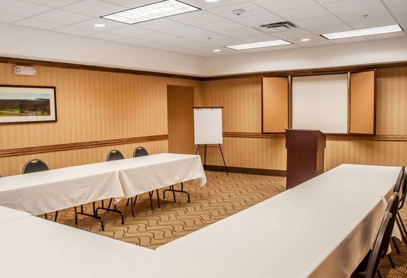 فندق Quality Inn Near Walden Galleria Mall