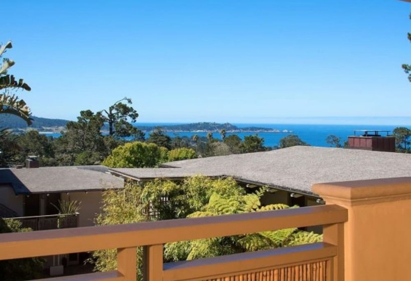 ホテル Tradewinds Carmel