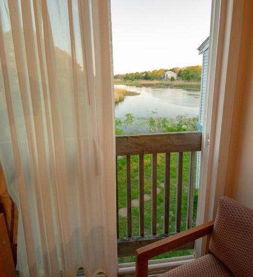 مُتل Cape Sands Inn
