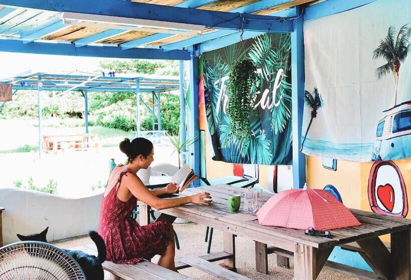 تختخواب و صبحانه 墾點心 Kenting Dessert 背包民宿