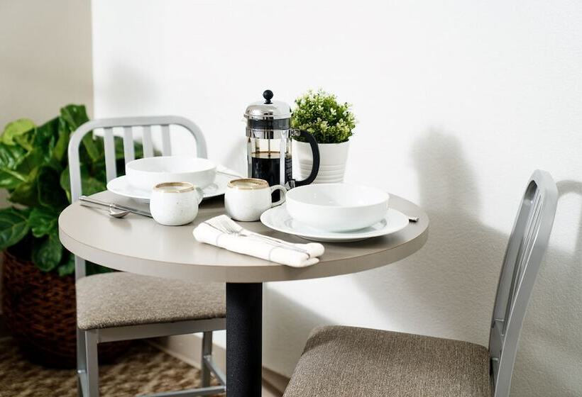 فندق Intown Suites Extended Stay Atlanta Ga   Norcross