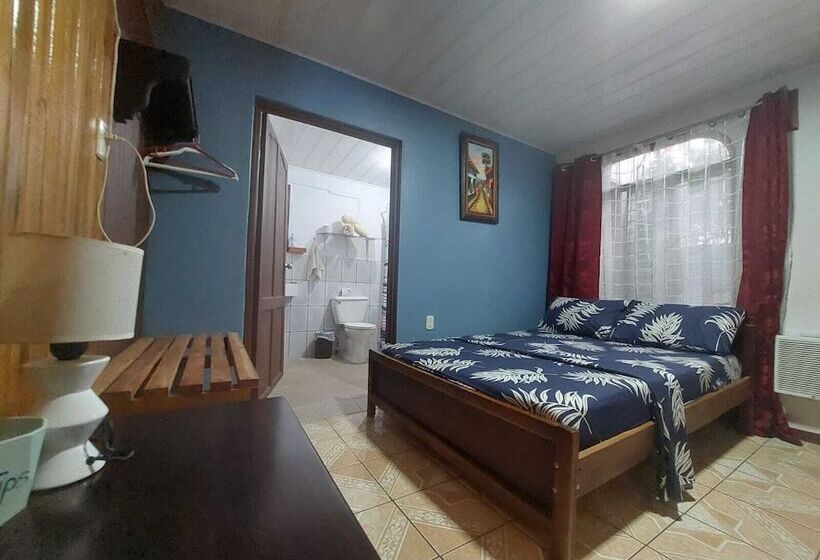 پانسیون Nice Place Hostel